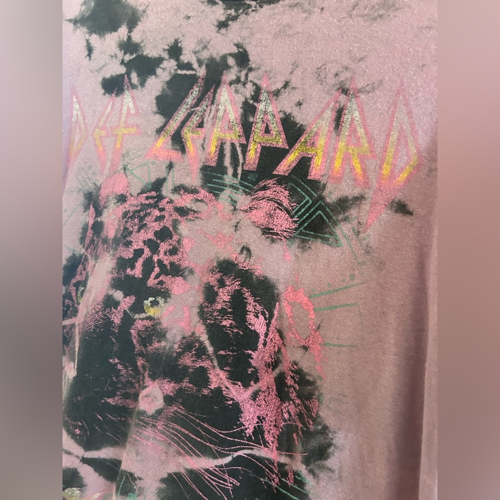 Pink Graphic Band T-Shirt